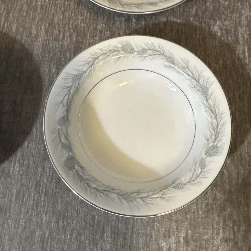 4 Vintage Style House‎ Fine China Duchess Berry/Dessert Bowls Porcelain Japan
